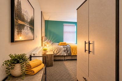 ⭐️⭐️En-Suite & Kitchenette Nr Royal Stoke⭐️ Main Photo