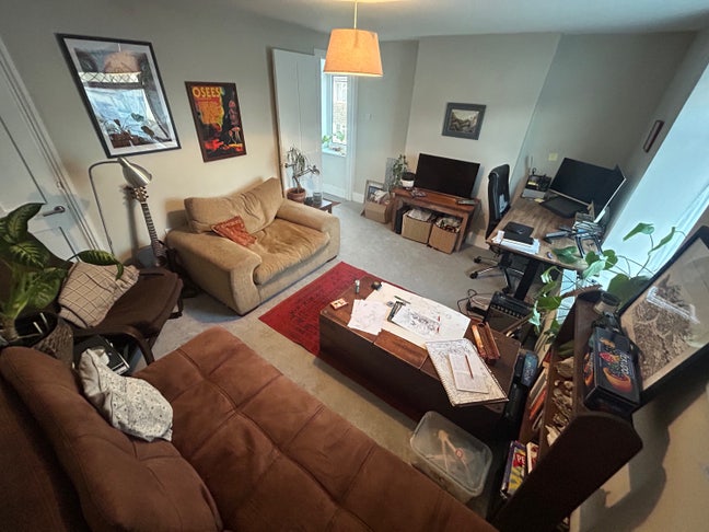 Cheap room for june/july Main Photo