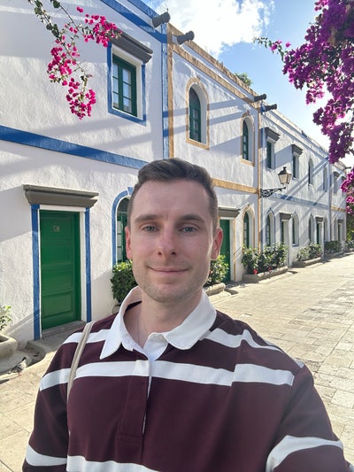Seeking house/flatshare Main Photo