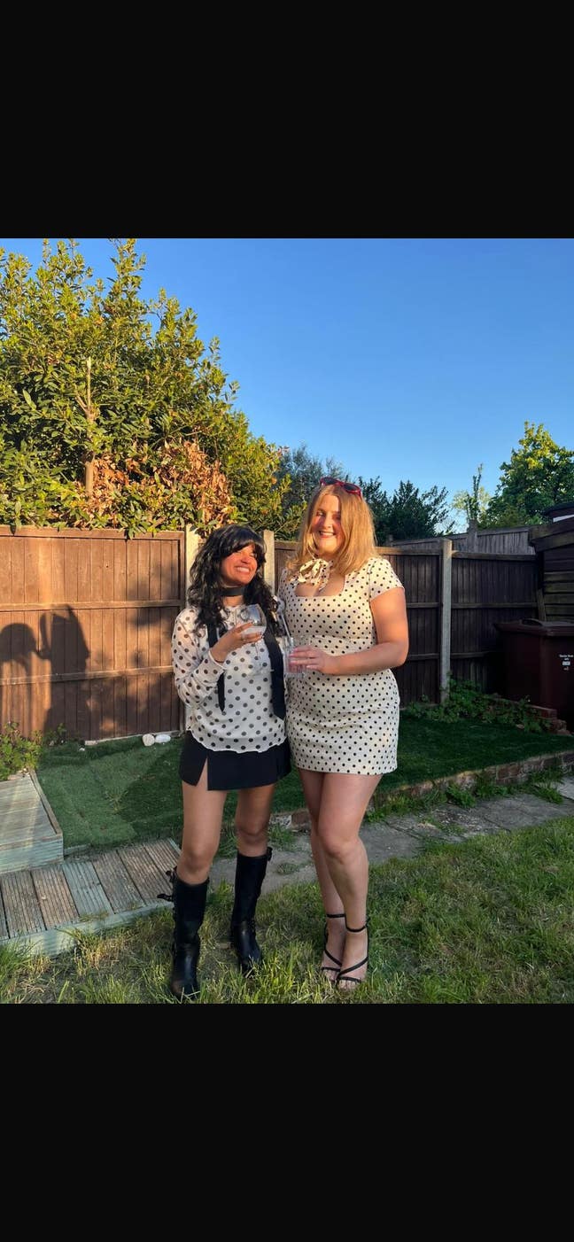 LOOKING FOR 2 GIRLS TO BUDDY UP W/ FOR FLAT SEARCH Main Photo
