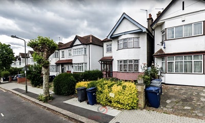 Studio in Sevington Road, Hendon, NW4 Main Photo