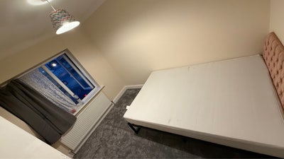 Double bedroom for Single or couples Main Photo