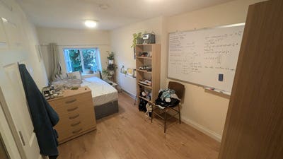 Room Sublet near the Arsenal Stadium Main Photo