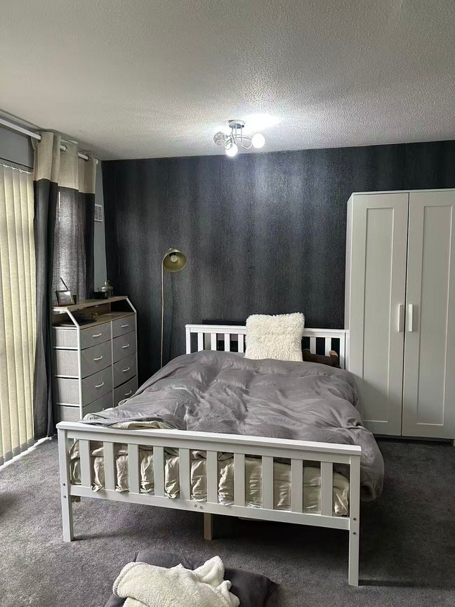 One Double Room available Main Photo