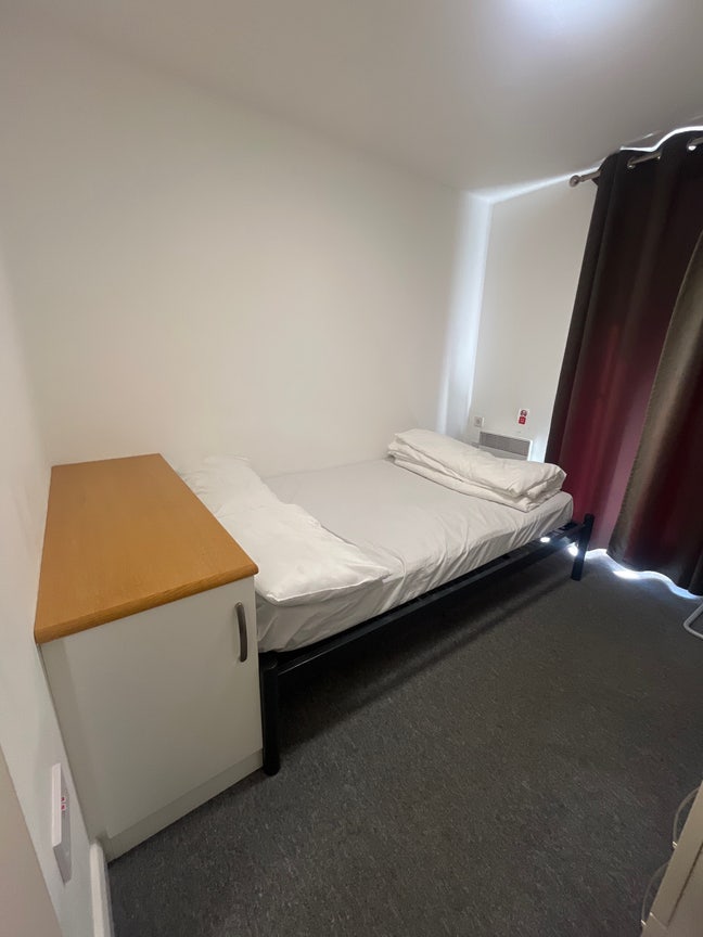 Urgent Room Takeover in Manchester  Main Photo