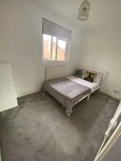 &pound;30 off ✨🏠 Cozy Double Room – West Hampstead NW6 Main Photo