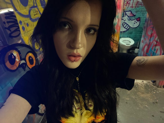 Looking for a flat share or room :)  Main Photo