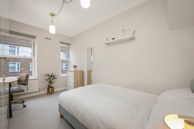 Aldgate East coliving - gated community, all incl. Main Photo