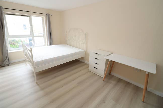 New Flat in Canary Wharf!! Main Photo
