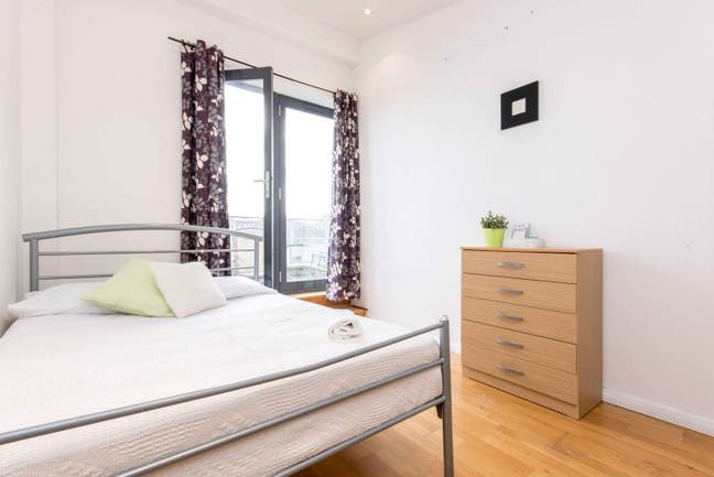🔥Room with Balcony Canary Wharf🔥 Main Photo
