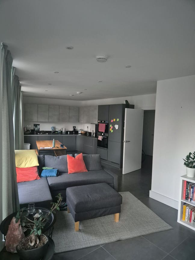 Sublet in Hackney Wick 2 Beds Flat Main Photo