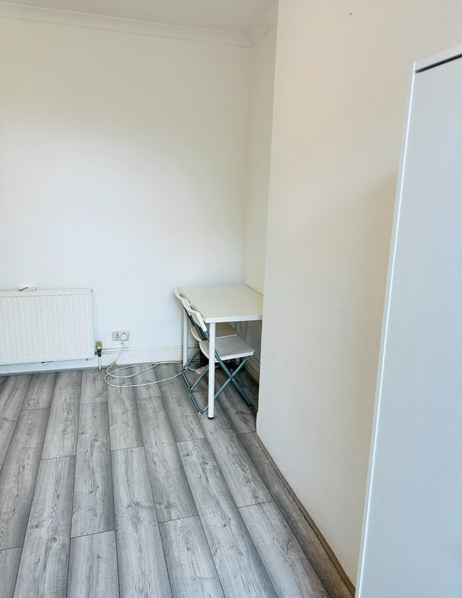 Double room available  in Ha1 2rx Main Photo