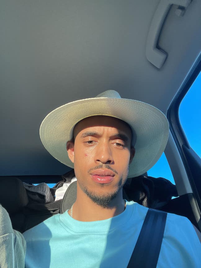 Single Male who coaches basketball in school ... Main Photo