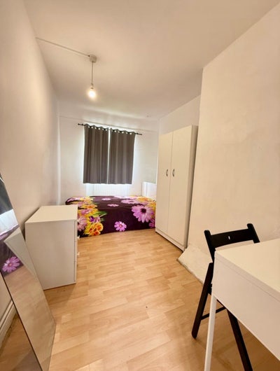 🔥Lovely Double Room in Prime Location+All Bill Inc Main Photo