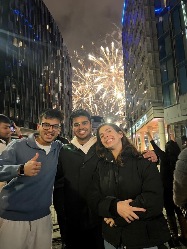 Looking for a flatmate  Main Photo