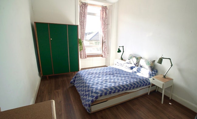 Large Double Room – Dennistoun – Beautiful Quiet 3 Main Photo