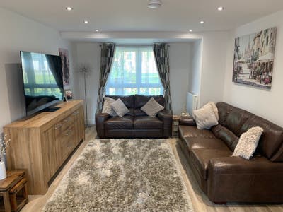 Furnished Double Room to Rent – Didcot Main Photo