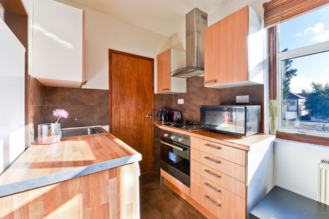  @Brand New 2 Bed Flat In Ilford Ready to Move In  Main Photo