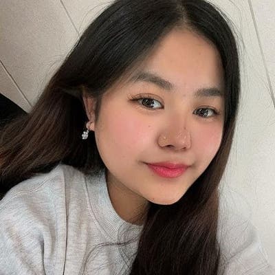 Student Female seeks a single or double room Main Photo