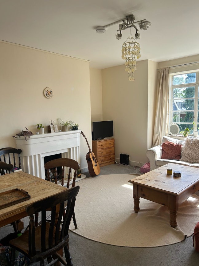 Room for Rent in Highgate Flat Share  Main Photo
