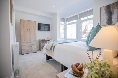 New Luxury En-Suite Rooms – Prime Location Main Photo
