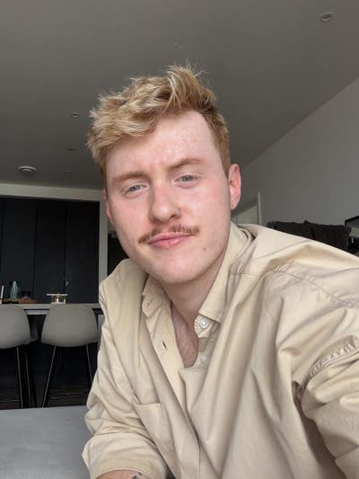 Looking to buddy up in a LGBTQ flat! Main Photo