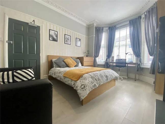 1 Bedroom Studio Flat To Rent Main Photo