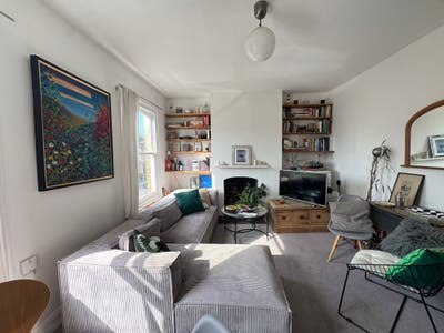 Lovely Room in a Crouch hill/ Finsbury Park House Main Photo
