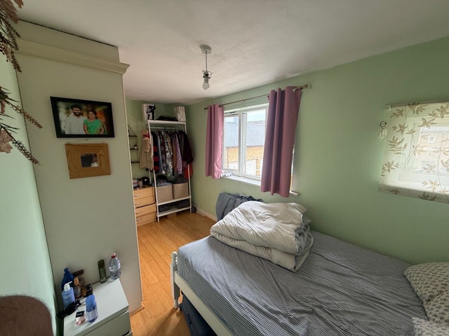 Couple Room available  Main Photo