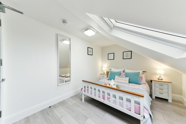 Double room available  Main Photo