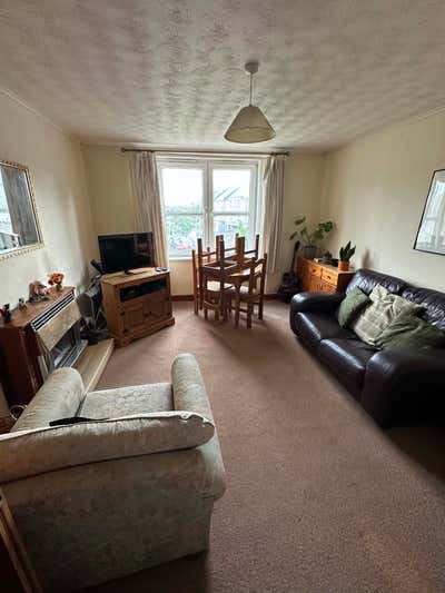 Spacious 3 Bed Flat Near Aberdeen Uni + The City Main Photo
