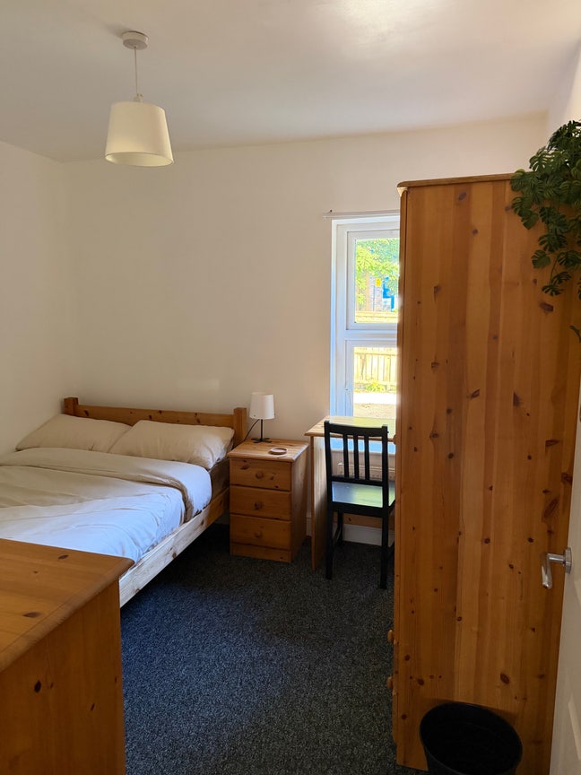  Refurbished Double  Rooms  • No Deposit Option  Main Photo