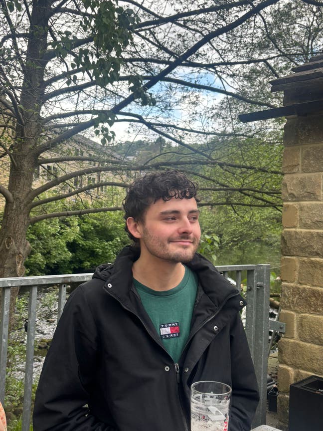 PhD Student Seeking Flatshare in city centre Main Photo