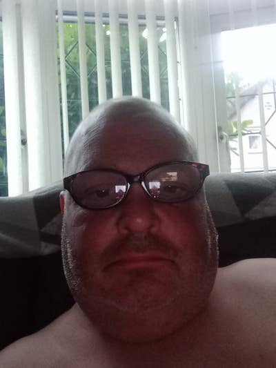 58 year old Male seeks a single or double room Main Photo