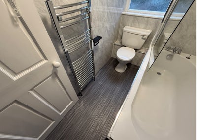 2 bedroom flat in sharing Main Photo