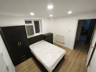 Brand New Luxury ensuite rooms Great Location! Main Photo