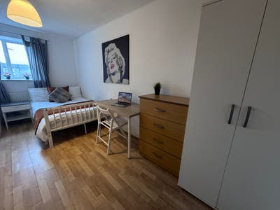 ⭐ West London 2 Rooms Going Fast Ealing/ Acton!🏡 Main Photo