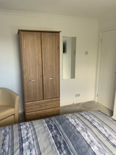 Double room to let  Main Photo