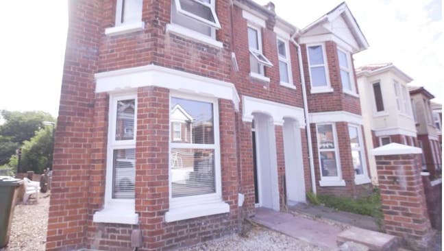 Large bedroom in central Southampton Main Photo