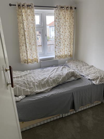 Single room for rent  Main Photo