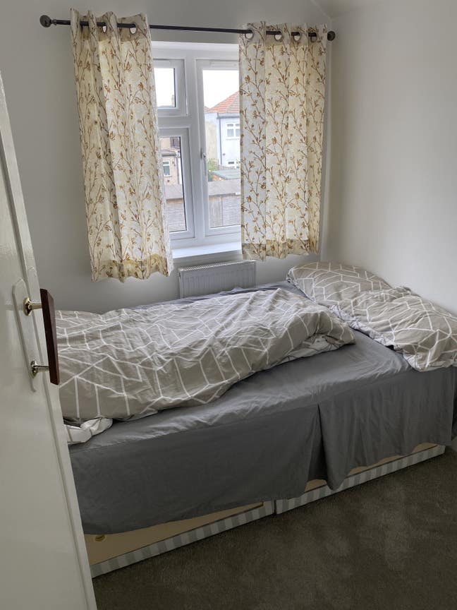 Single room for rent  Main Photo