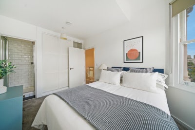 😍Premium Ensuite🚿Stunning Balcony🏙️5Min to St🚆 Main Photo