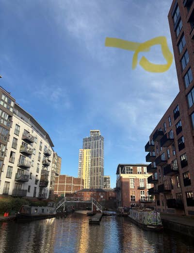 Ensuite in a 2-bedroom flat near Brindley Place Main Photo