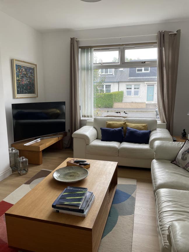 Rooms available in house near to Stockbridge  Main Photo