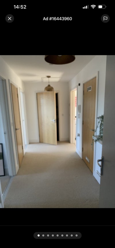 Double room - 5 min walk to Horley station Main Photo
