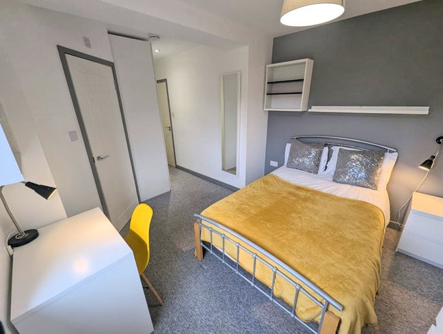 ** 🌟Modern Luxury En Suites - All Bills Included! Main Photo