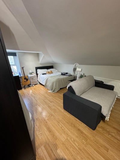 Room available in Kilburn Main Photo