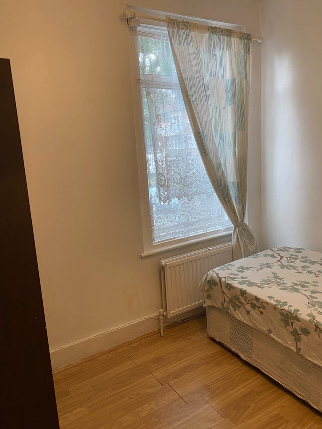 Room  Main Photo