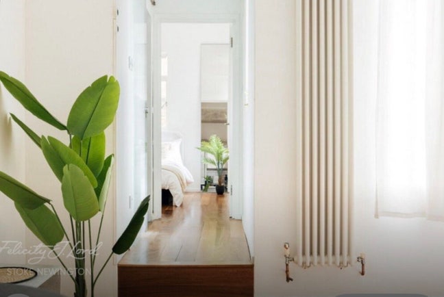 Lovely New York loft style flat in period building Main Photo
