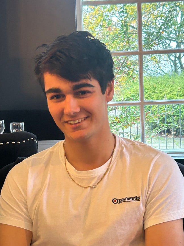 Finance Graduate moving to Leeds Main Photo